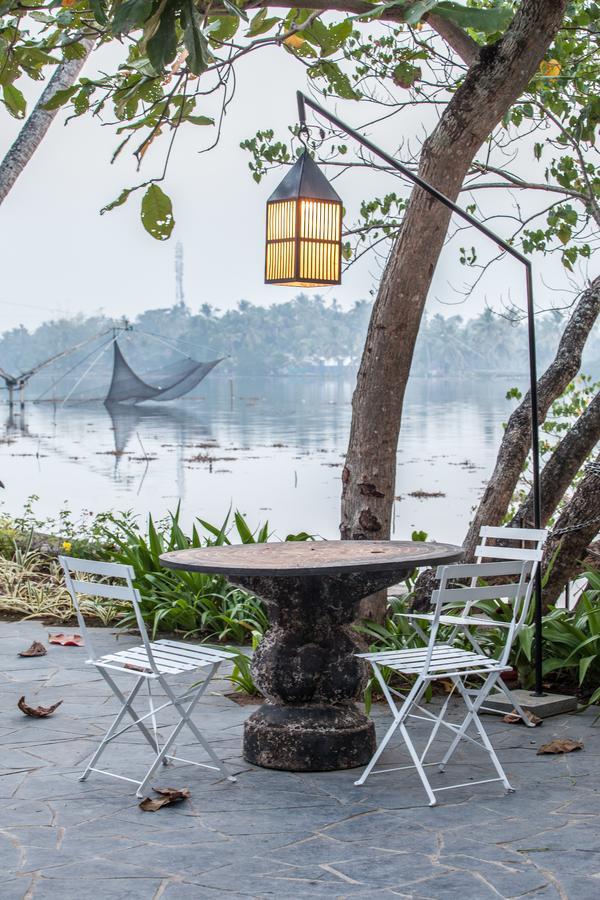 Bed and Breakfast 976 Panangad Kochi Exterior foto